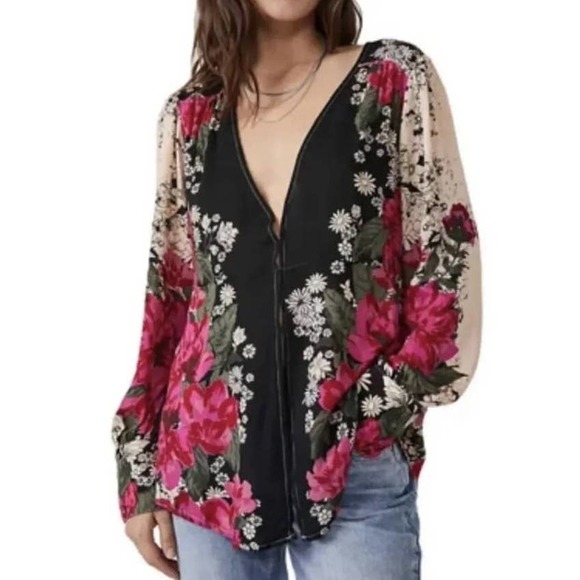 Free People Tops - Free People Women's Mikayla Printed Tunic Size Large Black Floral Boho V Neck